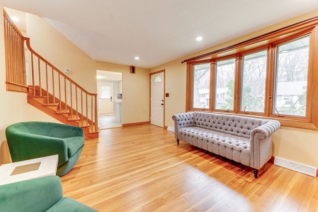 42 Maitland Ave, Randolph, MA 02368
