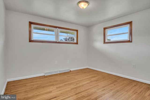 4500 OXFORD RD, Harrisburg, PA 17109
