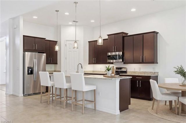 8752 Banyan Bay BLVD, Fort Myers, FL 33908