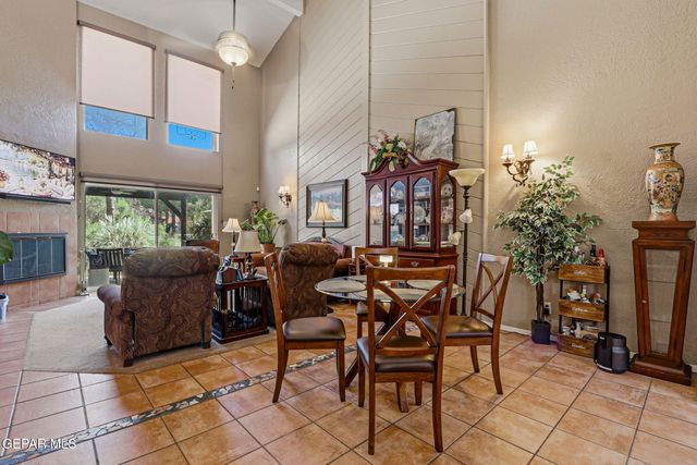 717 LAKESHORE Drive, El Paso, TX 79932
