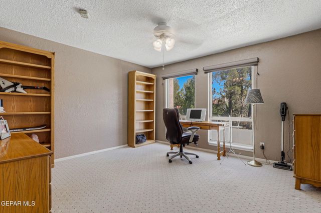 717 LAKESHORE Drive, El Paso, TX 79932