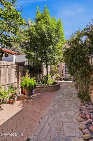 717 LAKESHORE Drive, El Paso, TX 79932