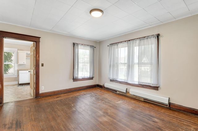 201 Maple Avenue, La Porte, IN 46350