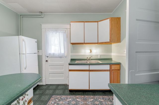 201 Maple Avenue, La Porte, IN 46350
