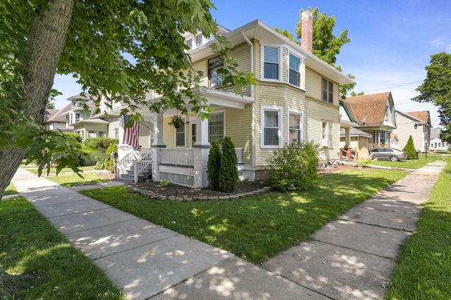 201 Maple Avenue, La Porte, IN 46350