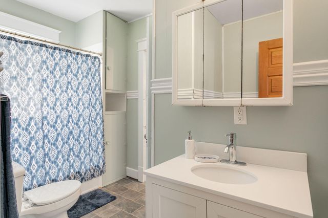 201 Maple Avenue, La Porte, IN 46350