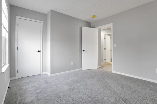 4583 Fern Trail Drive, Hilliard, OH 43026