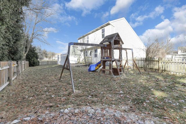 4583 Fern Trail Drive, Hilliard, OH 43026