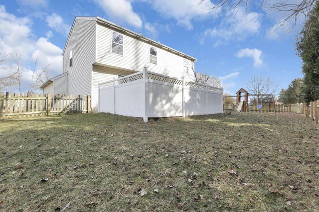 4583 Fern Trail Drive, Hilliard, OH 43026