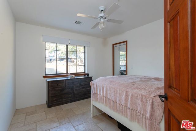 29243 Piani Road, Pearblossom, CA 93553