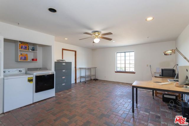 29243 Piani Road, Pearblossom, CA 93553