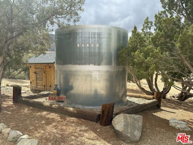 29243 Piani Road, Pearblossom, CA 93553