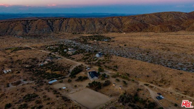 29243 Piani Road, Pearblossom, CA 93553