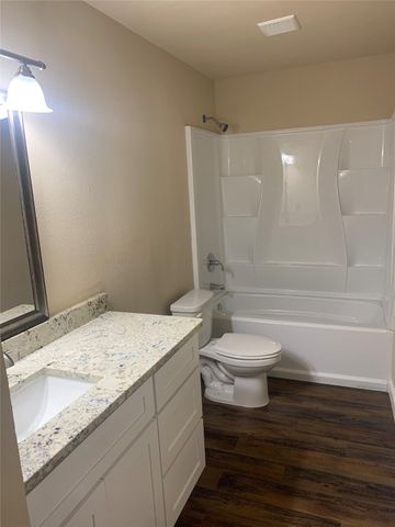 509 Quail Lane, Desoto, TX 75115