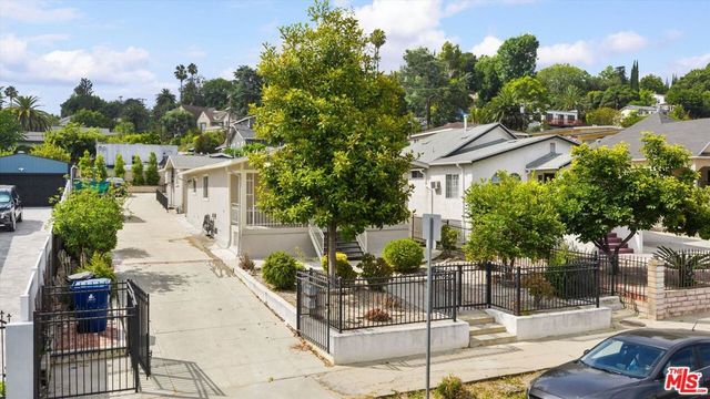 6190 Mesa Avenue, Los Angeles, CA 90042