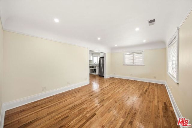 6190 Mesa Avenue, Los Angeles, CA 90042