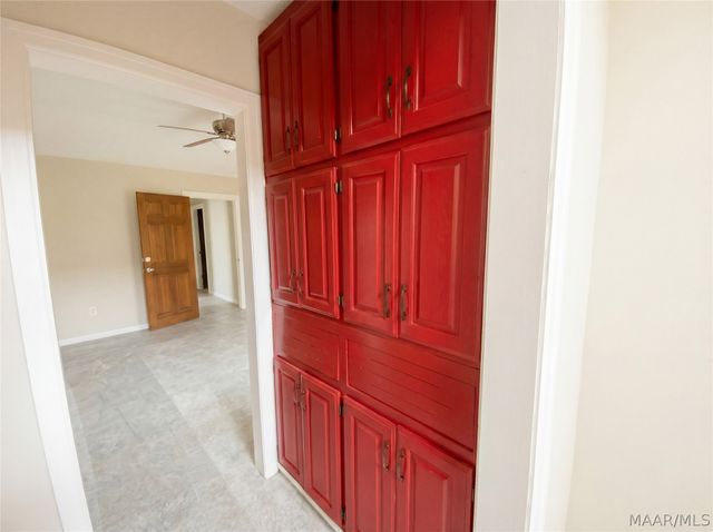 1221 Dalraida Road, Montgomery, AL 36109