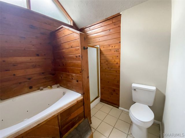 1221 Dalraida Road, Montgomery, AL 36109