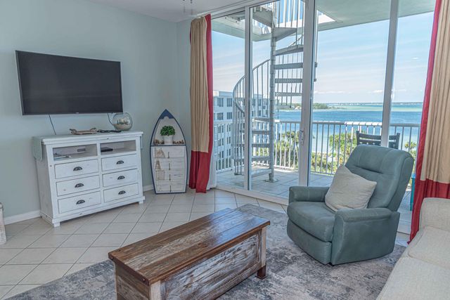 1322 SE Miracle Strip Parkway PH 6, Fort Walton Beach, FL 32548