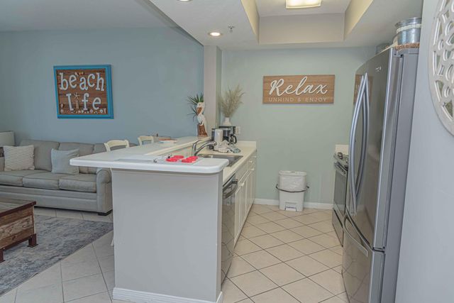 1322 SE Miracle Strip Parkway PH 6, Fort Walton Beach, FL 32548