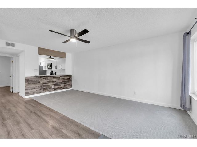 14352 E Arizona Ave, Aurora, CO 80012