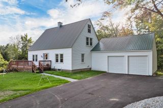 538 Governor Wentworth Highway, Moultonborough, NH 03254