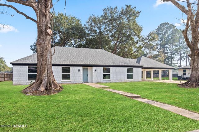 704 Victory Drive, New Iberia, LA 70563