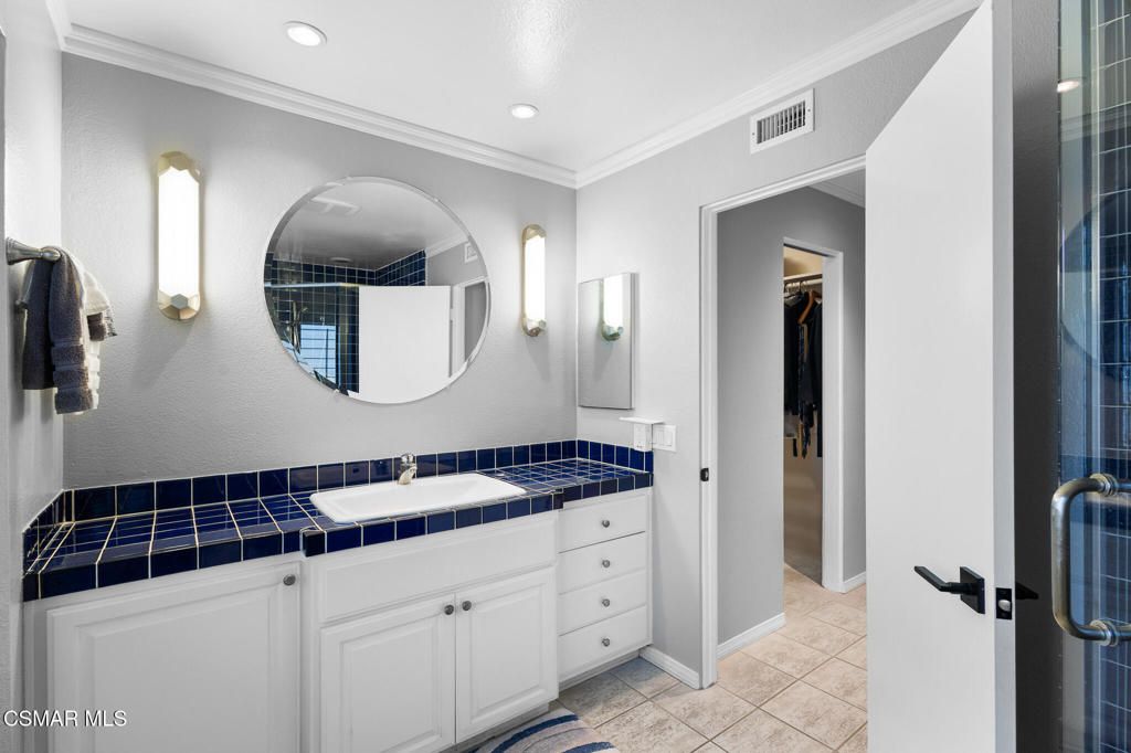 Image 10 of property listing at 1224 S Westlake Boulevard C, Westlake Village, CA 91361