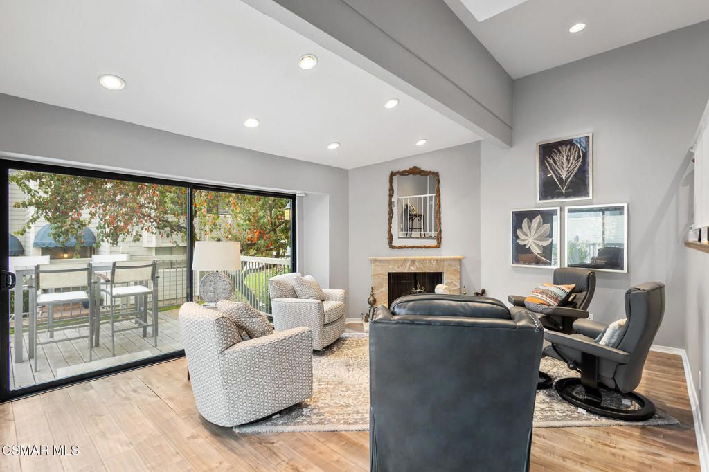 Image 3 of property listing at 1224 S Westlake Boulevard C, Westlake Village, CA 91361