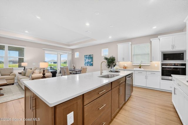 8874 Nixie Avenue, Melbourne, FL 32940