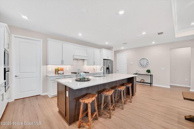 8874 Nixie Avenue, Melbourne, FL 32940