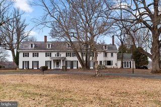 257 WARREN ST E, Edgewater Park, NJ 08010