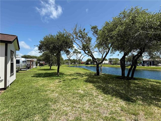 104 Augusta Circle, Aransas Pass, TX 78336