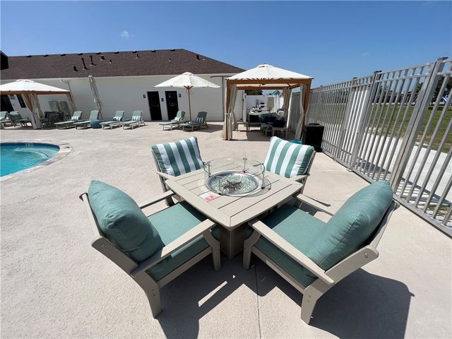 104 Augusta Circle, Aransas Pass, TX 78336