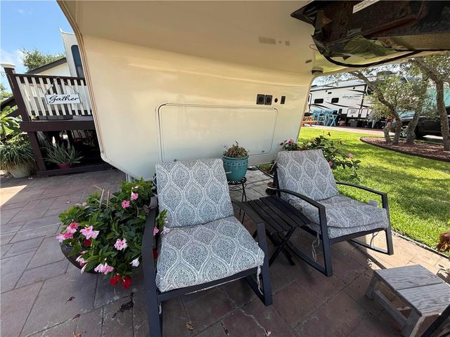 104 Augusta Circle, Aransas Pass, TX 78336