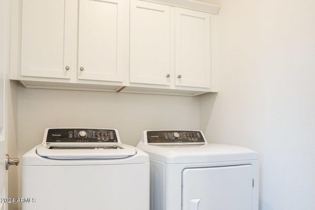 16013 N 65th Avenue, Glendale, AZ 85306