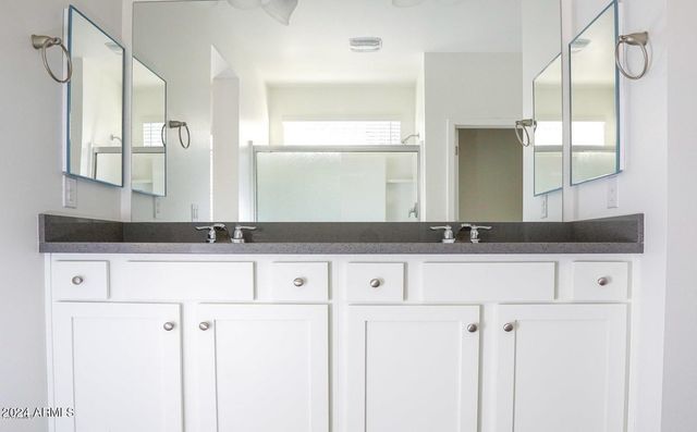 16013 N 65th Avenue, Glendale, AZ 85306