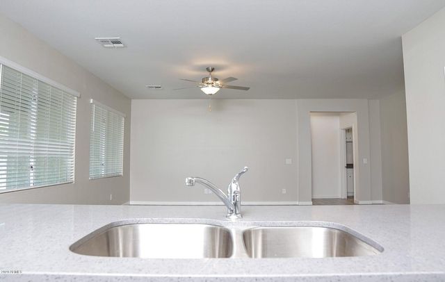 16013 N 65th Avenue, Glendale, AZ 85306