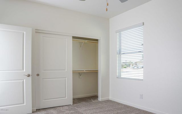 16013 N 65th Avenue, Glendale, AZ 85306