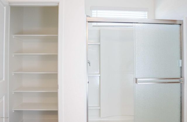 16013 N 65th Avenue, Glendale, AZ 85306