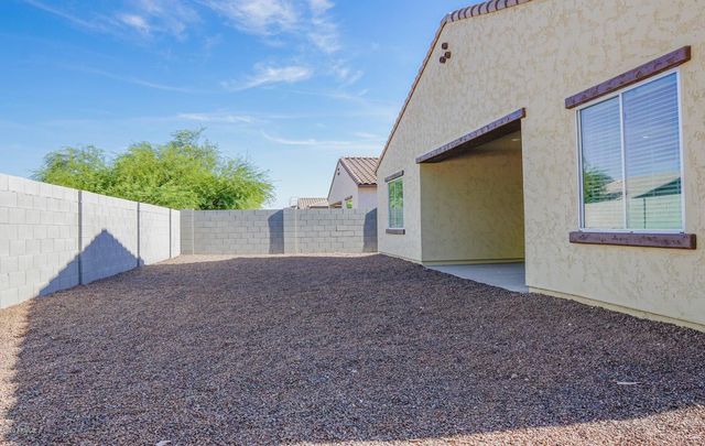 16013 N 65th Avenue, Glendale, AZ 85306