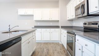 16013 N 65th Avenue, Glendale, AZ 85306