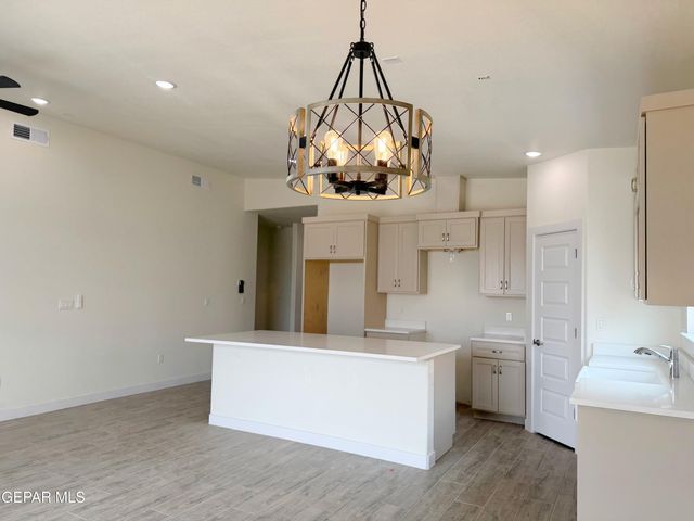 12320 Anson Mills Way, El Paso, TX 79934