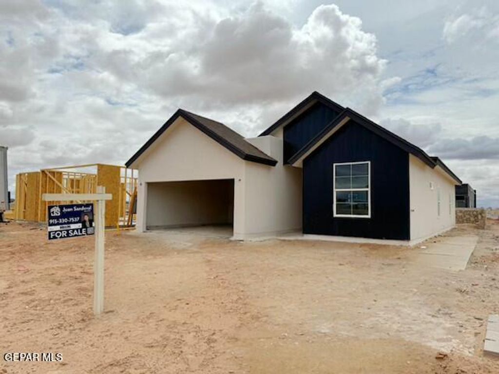 12320 Anson Mills Way, El Paso, TX 79934