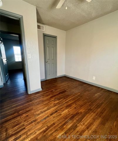 4356 N Elgin Avenue, Tulsa, OK 74106