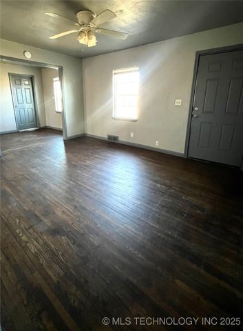 4356 N Elgin Avenue, Tulsa, OK 74106