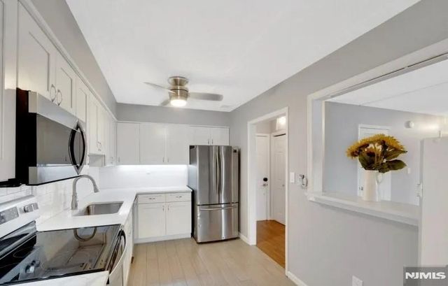 24 Iron Forge Square 24, Pompton Lakes, NJ 07442