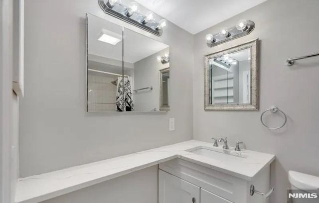 24 Iron Forge Square 24, Pompton Lakes, NJ 07442