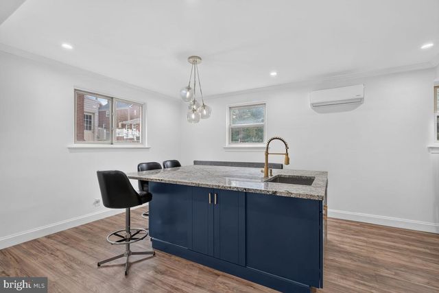 4913 BROOKS ST NE, Washington, DC 20019