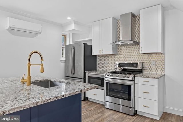 4913 BROOKS ST NE, Washington, DC 20019